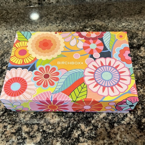 Birchbox full of New-never used products! Great gift idea!! - Picture 2 of 9